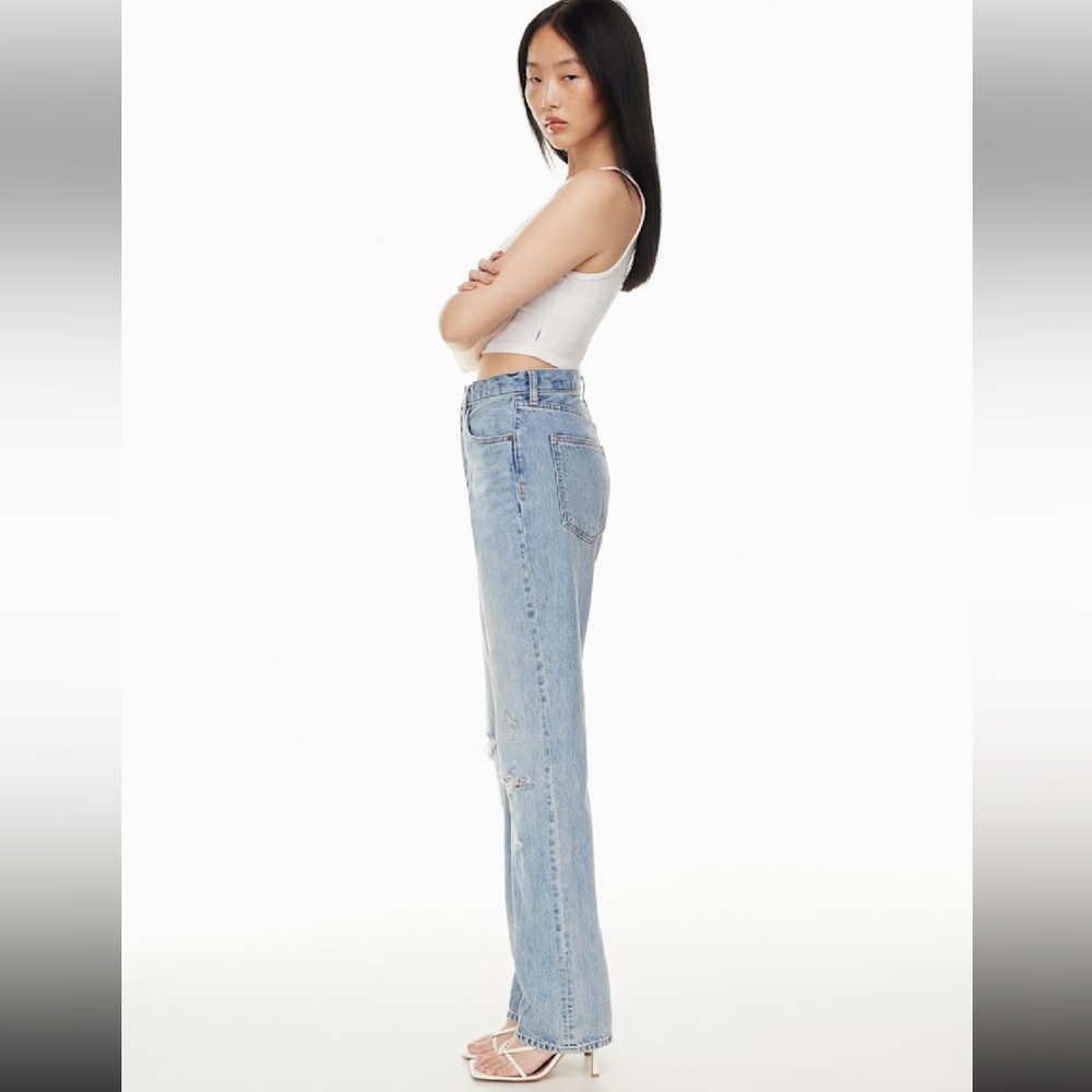 Denim Forum High-Rise Light Blue Distressed Jeans - Picture 4 of 15